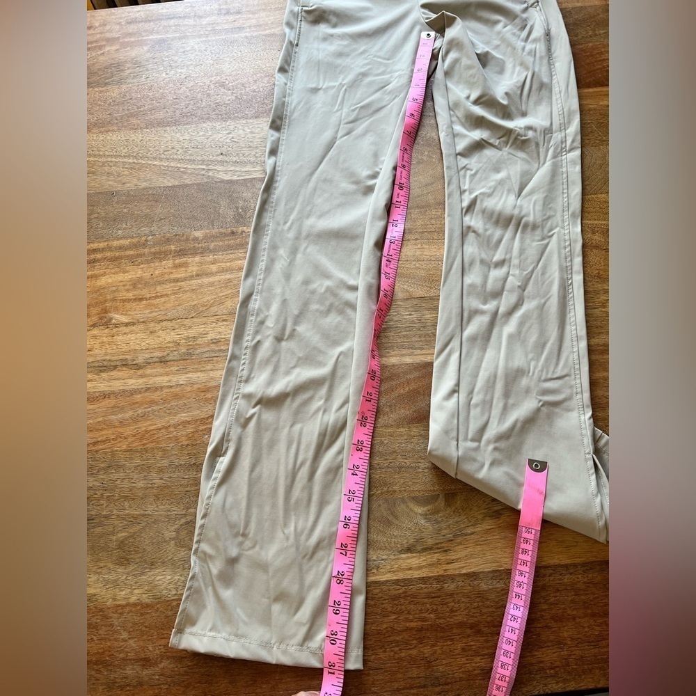 Carbon38 Lightweight Kick & Flare Sport Pants – Size XS - Picture 9 of 11